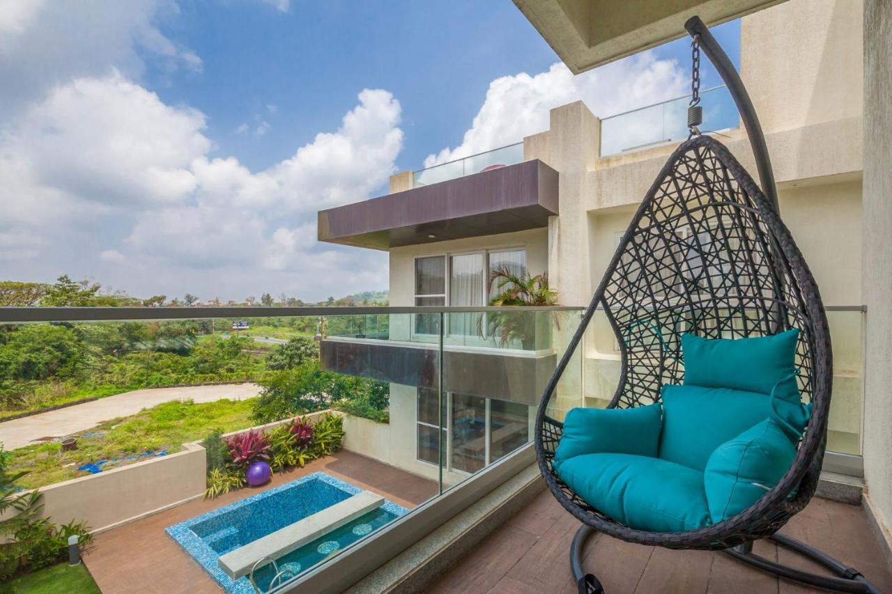 Villa Azul By Stayvista, Offering A Snooker Table, Terrace, Swimming Pool & A Spacious Lawn With A Charming Gazebo For A Perfect Getaway Лонавала Экстерьер фото